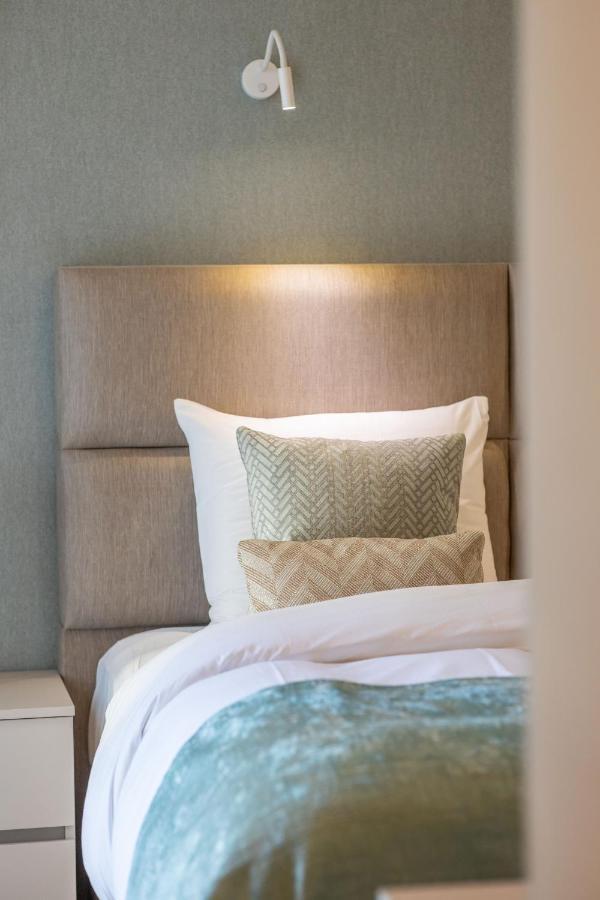 By Sea, Full Sea View, Balcony, Use Of Hotel Pool And Sauna Cadzand Buitenkant foto